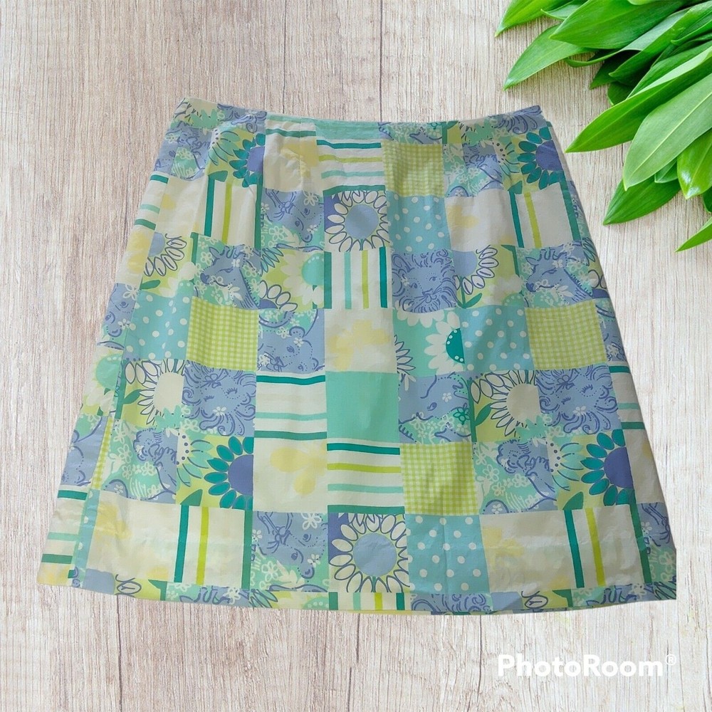 Lilly Pulitzer Mini Skirt Patchwork Design Yellow Blue Green  Animals Size 2